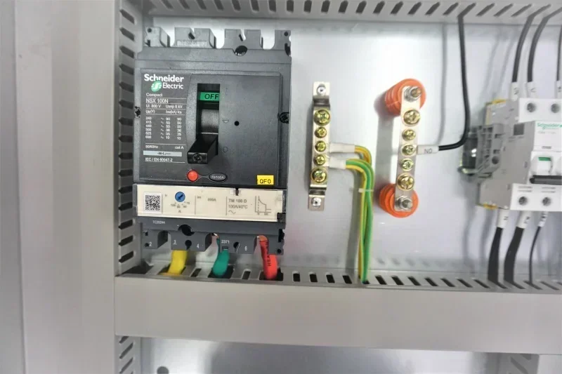Outdoor Power Distribution Cab - đánh giá và giá Outdoor Power Distribution Board
