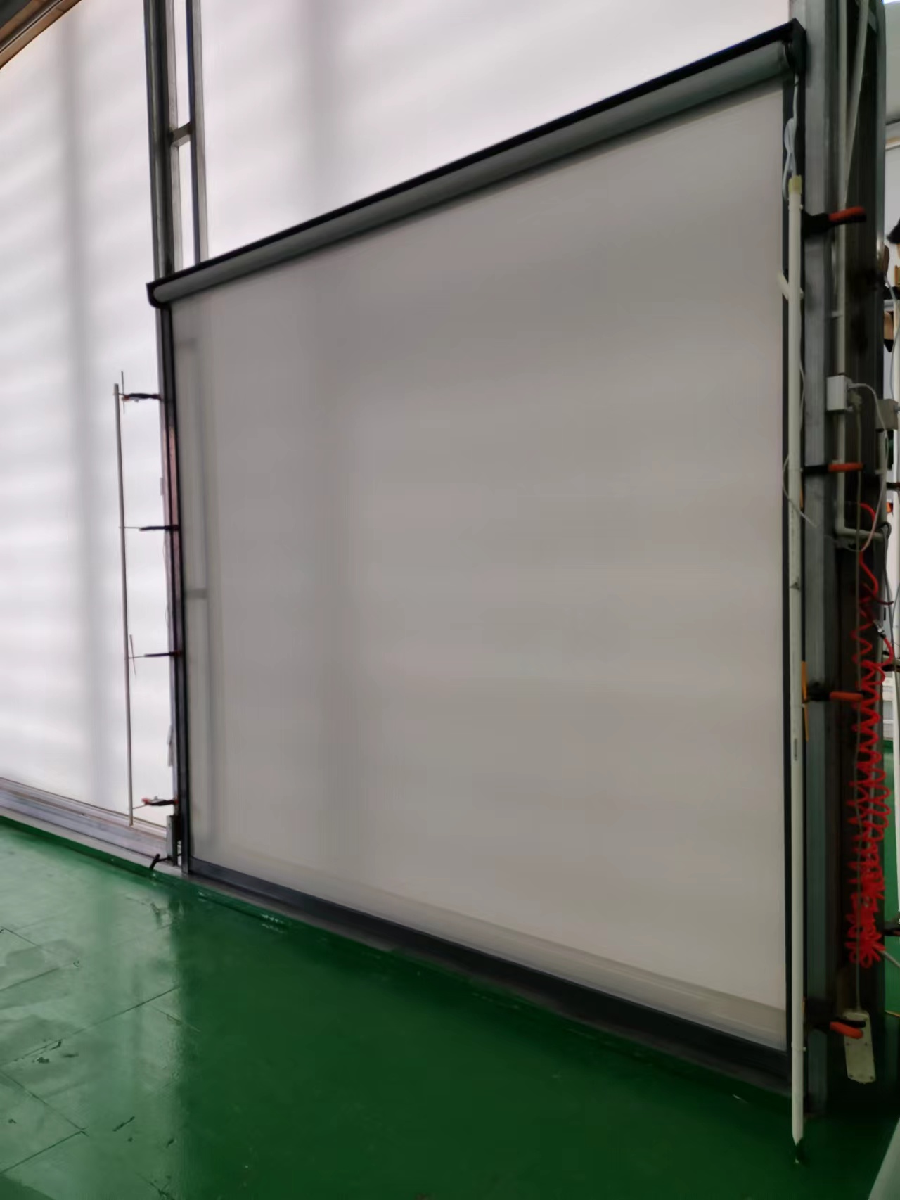 Intelligent Control Waterproof - đánh giá và giá Outdoor Power Roller Shades